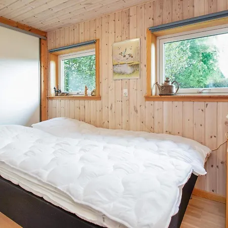 8 Person Holiday In